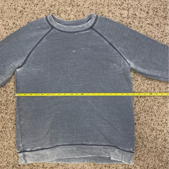UO Distressed Crewneck Sweatshirt - Picture 5 of 6
